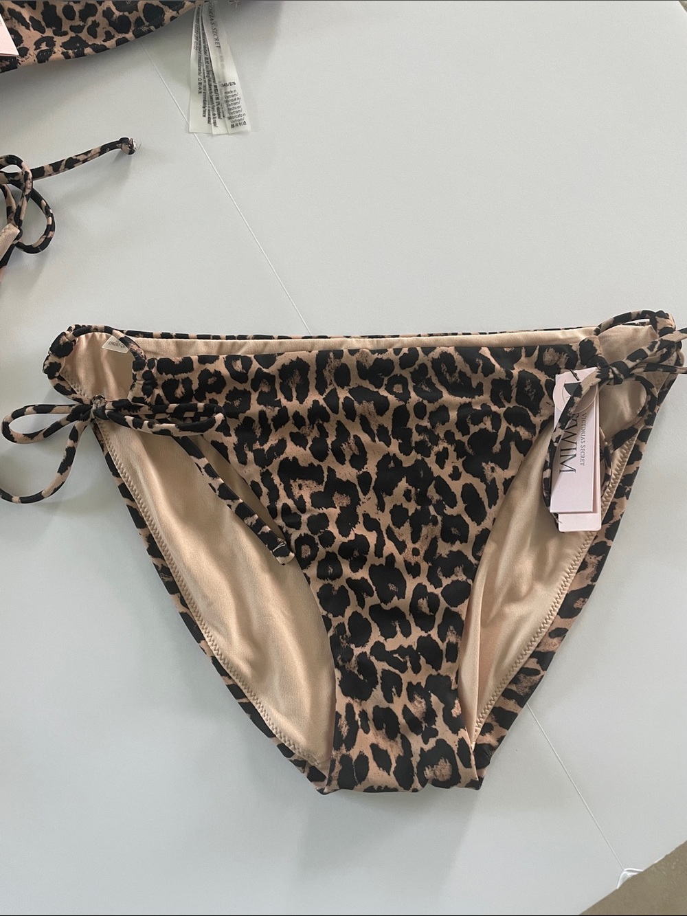 Victoria's Secret Bombshell Leopard Print 3-Piece Bikini Set - With Sarong - Picture 6 of 8